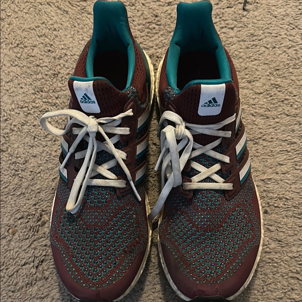 Adidas Burgundy and Turquoise Running Shoes.  Size 10.5